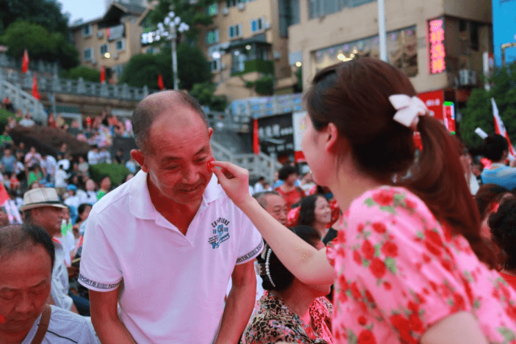 活动｜庆祝中国共产党成立 100百周年“唱支山歌给党听”碧江区第三届优秀群众文艺展演活动